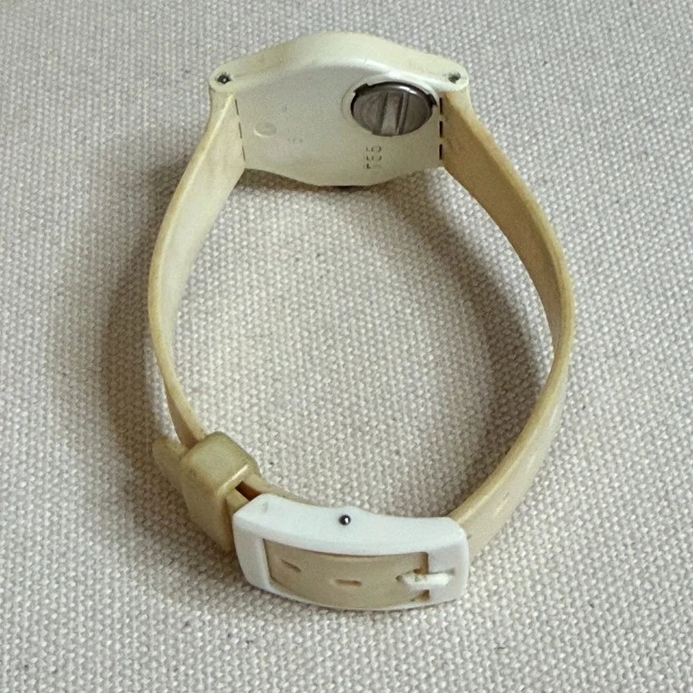 Vintage SWATCH WATCH - DOTTED SWISS - 1980's 34mm New Battery